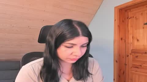 siirena online show from March 24, 6:08 am