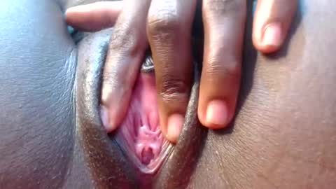 slimcatee online show from March 29, 7:46 pm