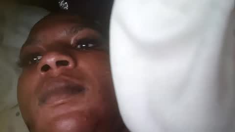 smartgal_ online show from March 2, 6:47 am