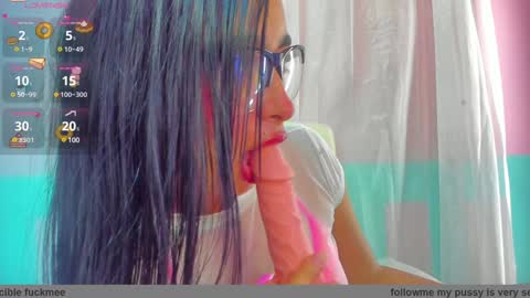 sofiia online show from February 7, 1:22 pm