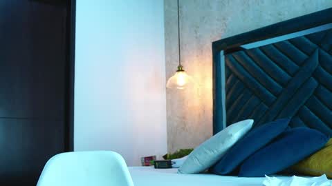 Sofi online show from April 9, 11:26 am