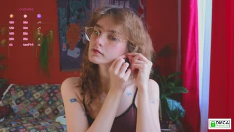 E online show from March 27, 9:10 am