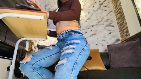 Sophie online show from February 16, 12:05 pm