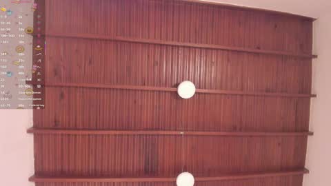 sophie_smith19 online show from April 9, 1:27 pm