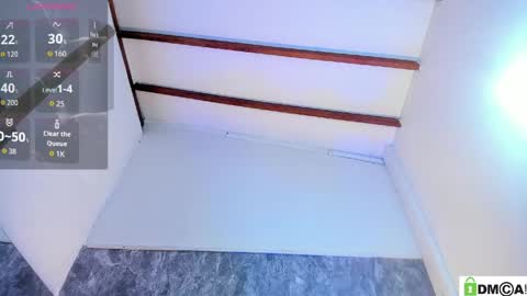 Sophie Sweet online show from April 10, 7:25 am