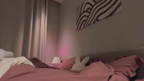 Alexandra online show from February 22, 8:32 pm