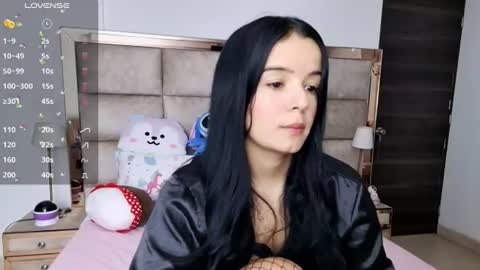Stefany online show from June 17, 10:44 pm