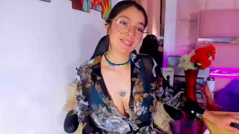 moon1 online show from July 13, 5:24 pm