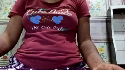 sunali_jain03 online show from July 27, 12:02 pm