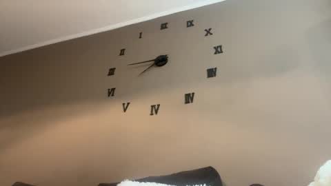 susantay  online show from February 4, 3:15 pm