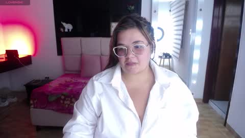 sweet__cat__ online show from March 25, 6:55 pm