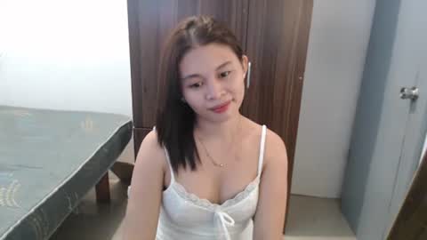 sweet_cassyxx online show from March 23, 9:59 am