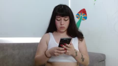 sweet_ferr online show from July 19, 8:44 pm