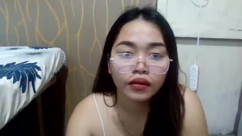 sweet_mae28xx online show from March 6, 5:24 am