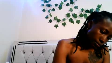 sweetnaughty online show from August 8, 11:18 am