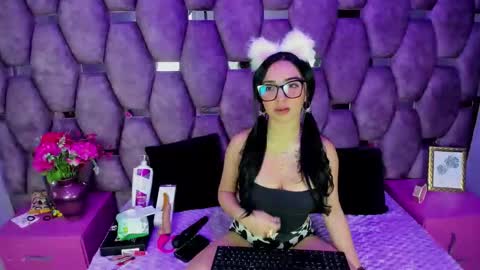 sweets_violeta19 online show from February 23, 1:21 pm