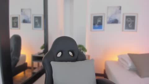 Tammy online show from December 28, 7:43 pm