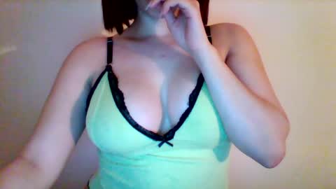 taniatalisha online show from August 6, 1:56 am
