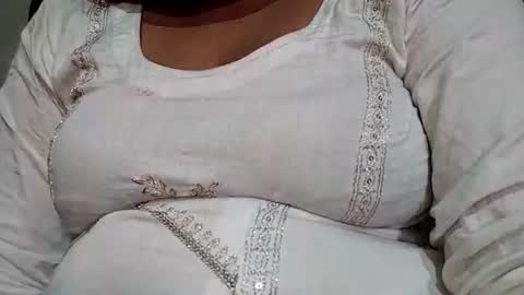 taniya_roy4628 online show from March 21, 2:05 am