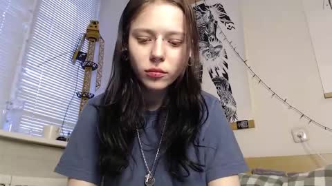 tata__goth_ online show from March 11, 11:36 am