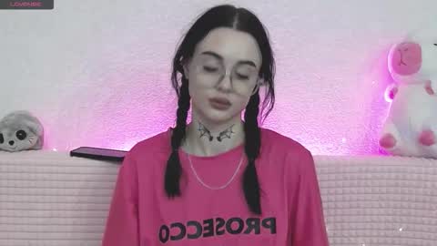 Taya online show from February 26, 6:40 pm