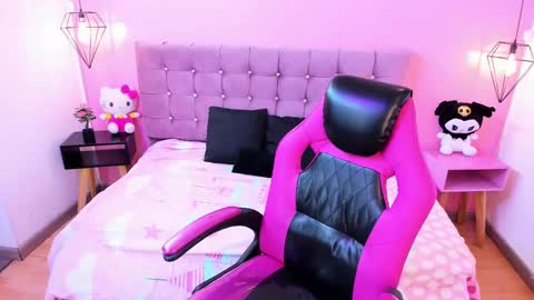 Thamara online show from January 8, 8:29 pm