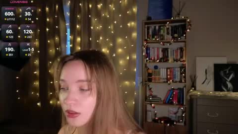 Alice online show from March 31, 1:55 pm