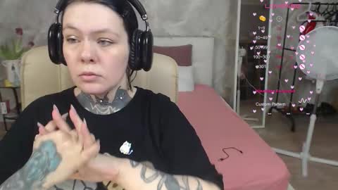 the_ice_owl online show from March 12, 5:32 am