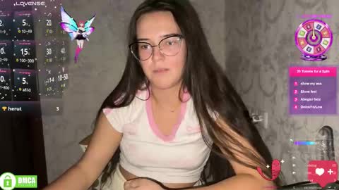 Alice online show from October 26, 8:37 pm