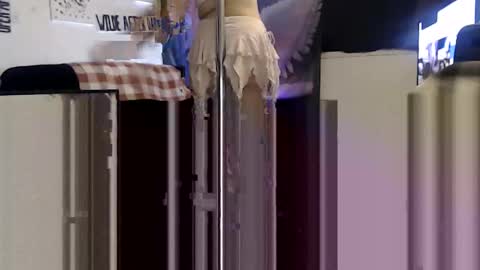 Chase online show from December 16, 3:34 am