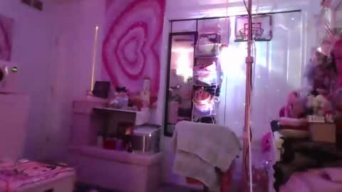 Ariel online show from February 13, 6:04 am