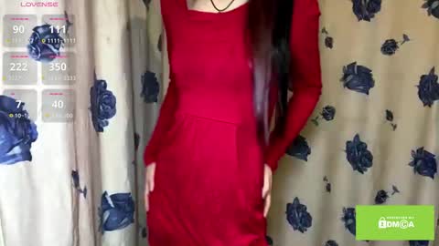 Lola  3 a gift for every fan club member online show from February 24, 8:40 pm