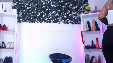 Tifanny Nails  online show from March 12, 3:37 pm