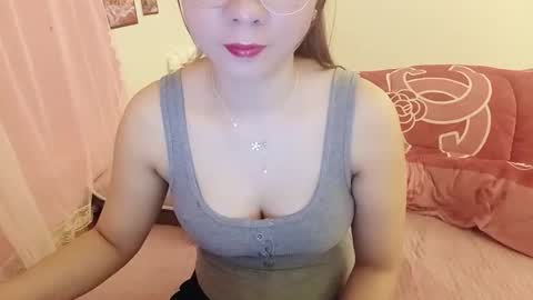 Tina online show from March 31, 2:28 pm