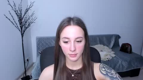 tina online show from June 21, 10:03 pm