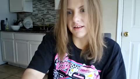 tinywithtiddies online show from December 20, 1:59 pm