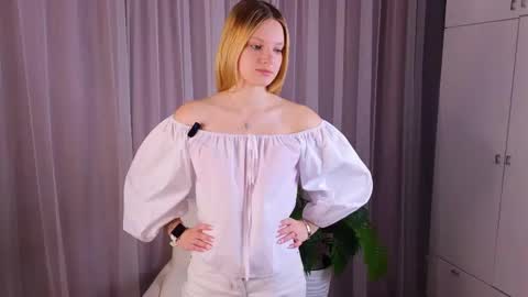 Riley online show from February 8, 1:48 pm