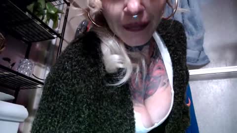 twinklelittlestarla online show from March 10, 3:21 am