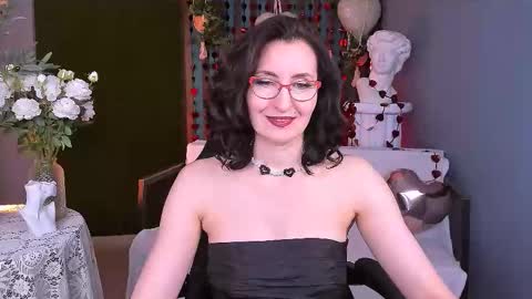 UnaTera online show from February 14, 8:49 am