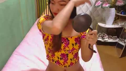 urdream_bride online show from March 28, 9:31 am