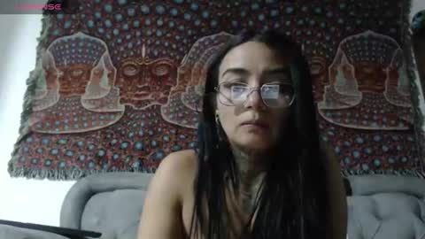 freya online show from August 9, 4:18 am