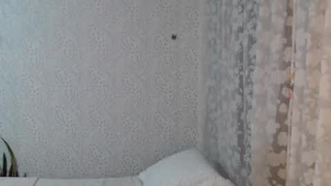 valerie_dreams online show from November 28, 3:09 am