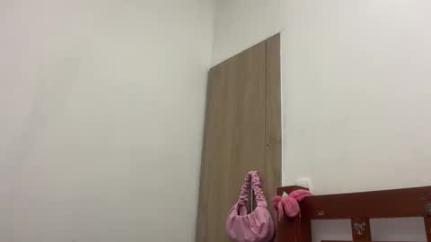 Vanessaowens1 online show from March 28, 4:45 am