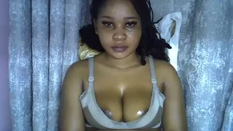 vanillavenus online show from July 18, 11:29 pm