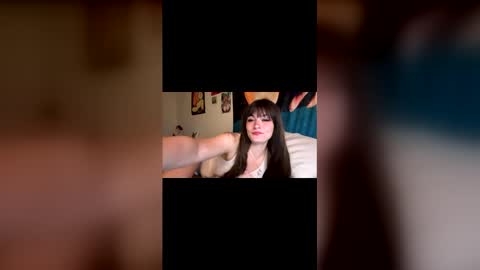 NaughtyDiirty online show from April 17, 5:20 am