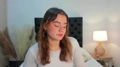 Vannesa online show from March 24, 11:43 pm