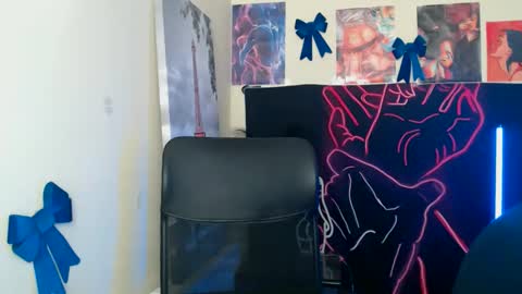 Vanessa online show from April 5, 2:38 pm