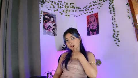 Vayolett online show from March 25, 4:17 am