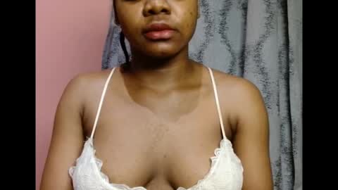 vee62 online show from April 16, 12:00 am