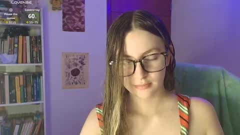 Sophi  online show from March 9, 2:48 am